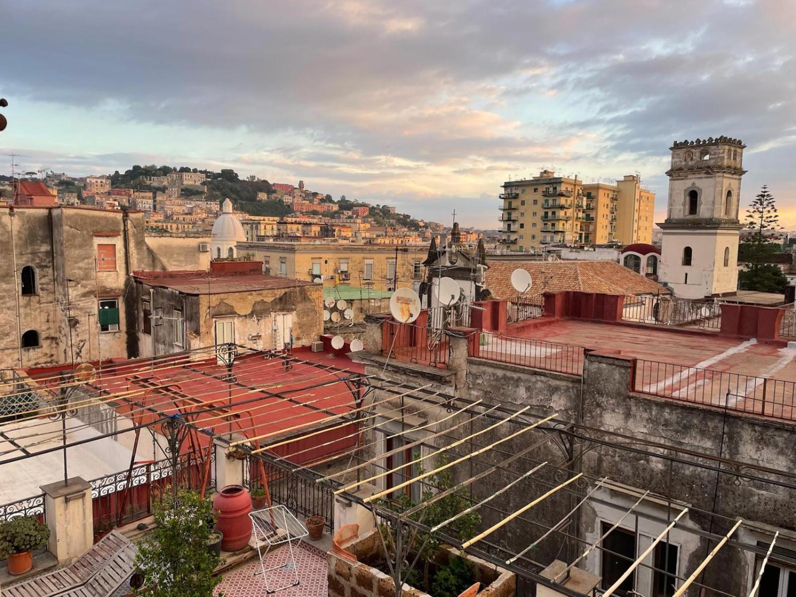 Lemon Tree Terrace Apartment Napoli Bagian luar foto